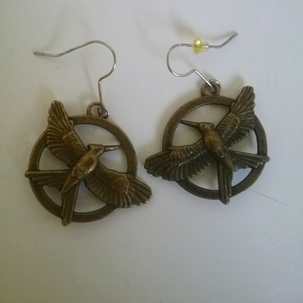 Mockingjay earrings - Picture 1 of 3
